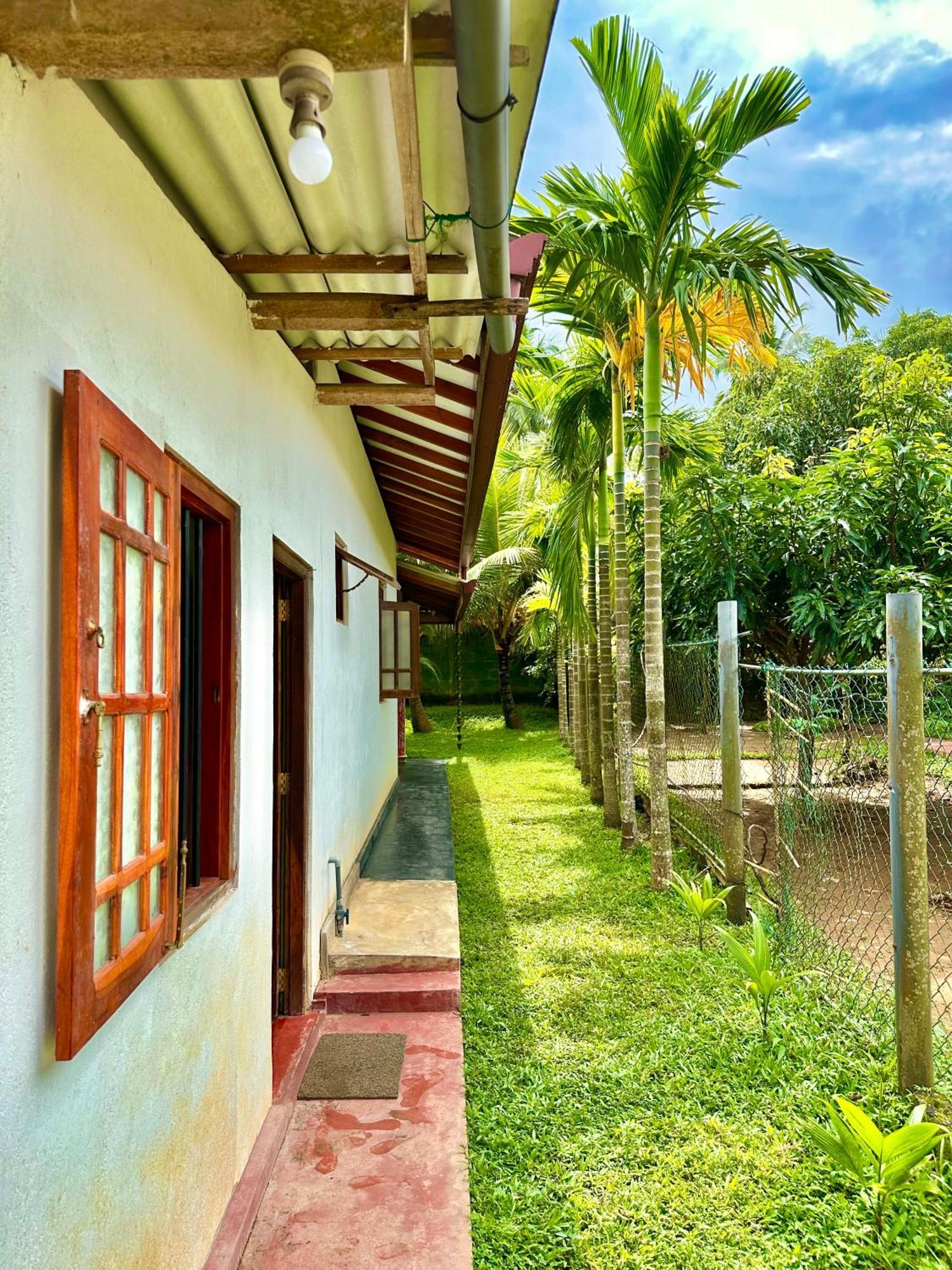 Jasmin Homestay Marakolliya Tangalle Buitenkant foto